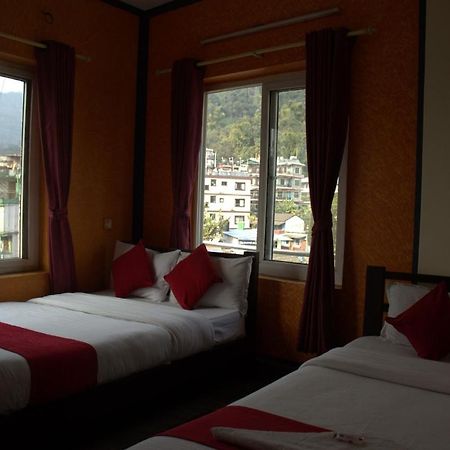 Hotel Old Durbar Pokhara Exterior foto