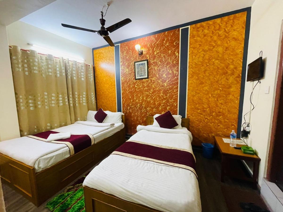 Hotel Old Durbar Pokhara Exterior foto