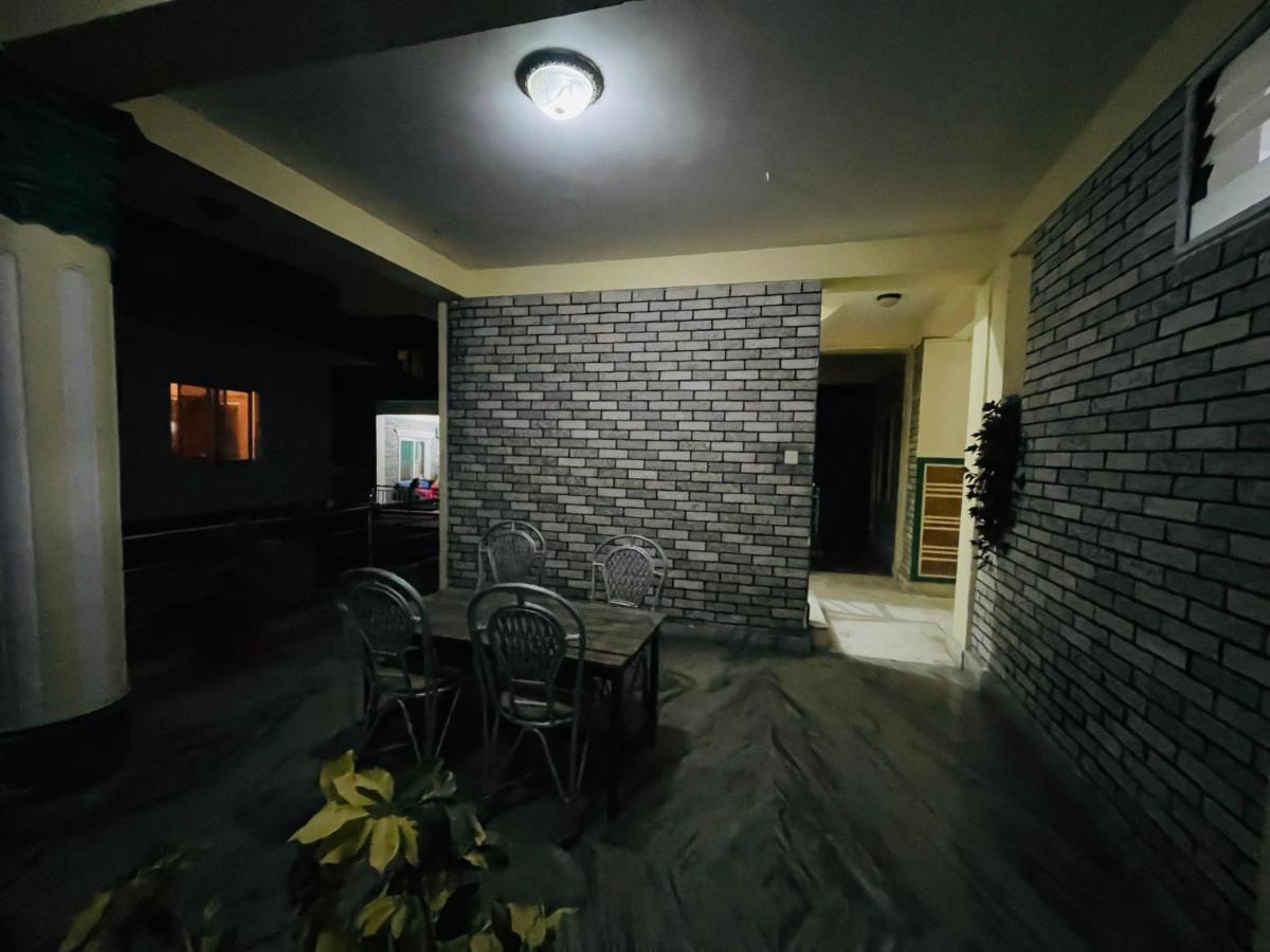 Hotel Old Durbar Pokhara Exterior foto